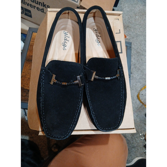 Yldsgs Other - Yldsgs BLACK Suede Driving LOAFERS